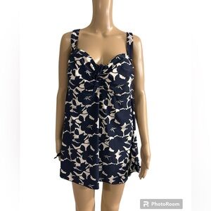 Tankini blue & white size 26
